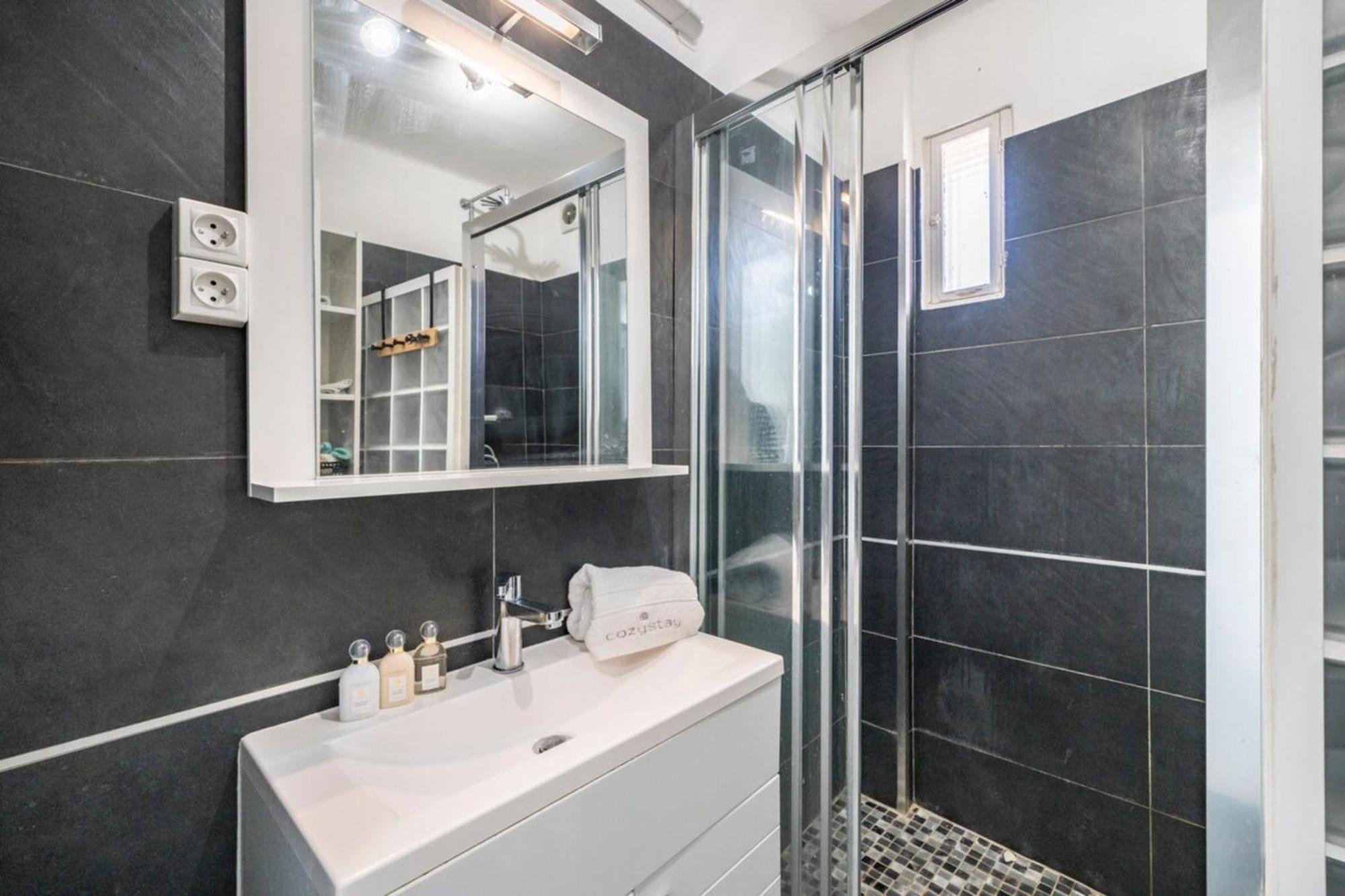 Wonderful 2 Bedroom With Sea View